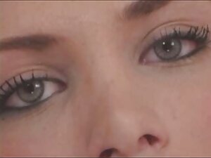 Jeune suceuse a érot ...