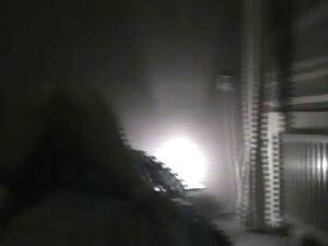 Jeunes beautés sous  ...